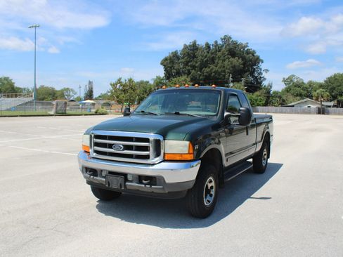 Used 2001 Ford F250 4x4 SuperCab Super Duty image 27