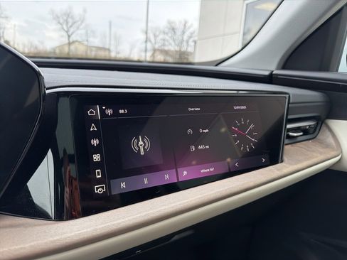 Certified 2025 Audi Q5 Prestige image 12