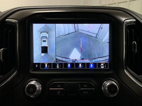 Used 2021 GMC Sierra 1500 AT4 w/ AT4 Premium Package image 10