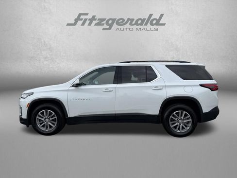 Used 2023 Chevrolet Traverse LT AWD/4WD image 9