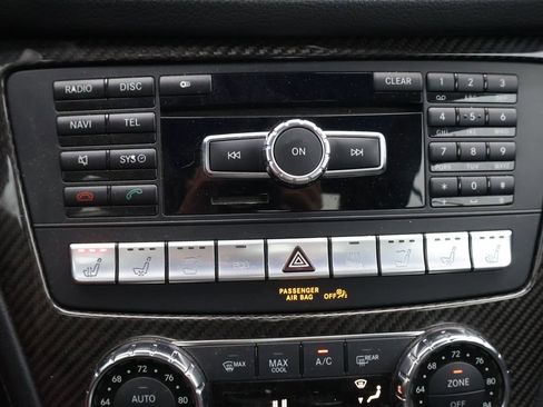 Used 2013 Mercedes-Benz SL 63 AMG image 20