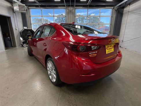 Used 2014 MAZDA MAZDA3 s Touring image 3