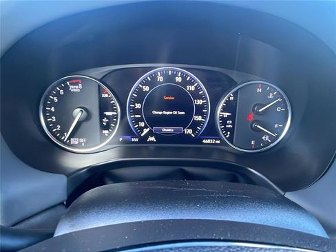 Used 2024 Buick Enclave Premium image 24