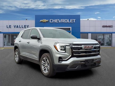 Used 2025 GMC Terrain Elevation AWD/4WD image 1