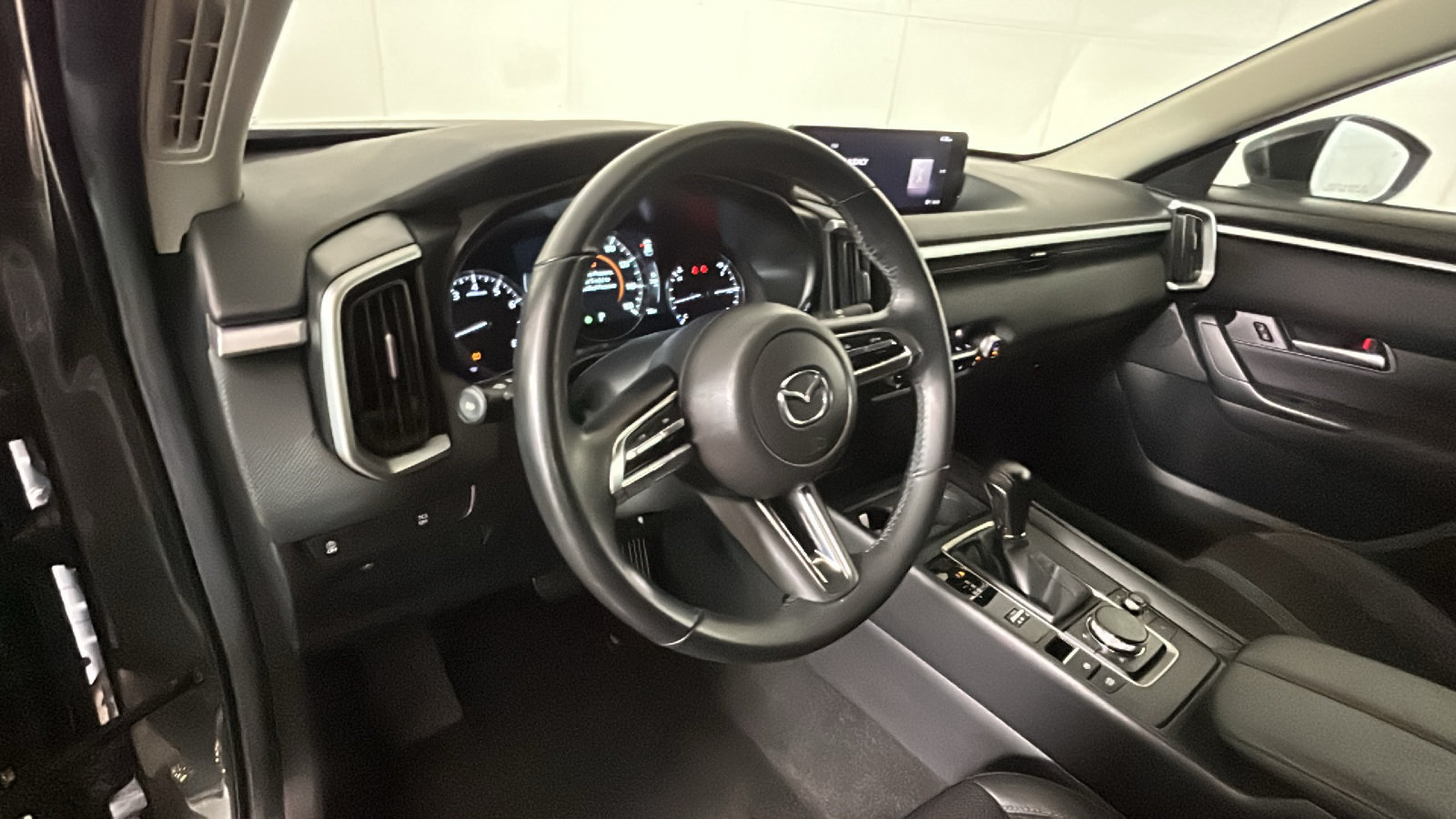 Used 2025 MAZDA CX-50 AWD 2.5 S w/ Preferred Package image 16