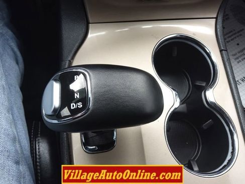 Used 2015 Jeep Grand Cherokee Limited w/ Luxury Group II AWD/4WD image 27