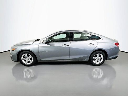 Used 2023 Chevrolet Malibu LT FWD image 4