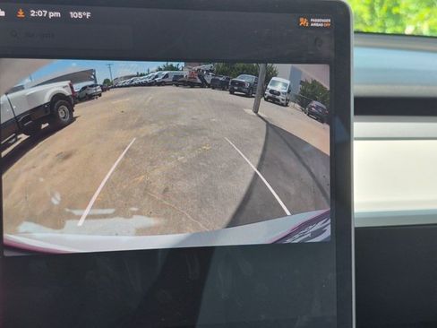Used 2019 Tesla Model 3 Standard Range RWD image 4