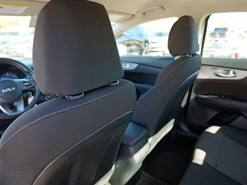 Certified 2024 Kia Forte LXS image 23