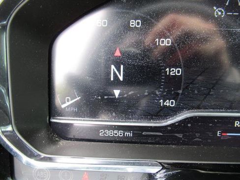 Used 2024 GMC Sierra 1500 Elevation image 24