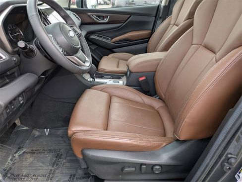 Used 2024 Subaru Ascent Touring w/ Popular Package #2 image 10