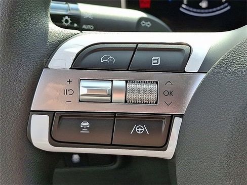 New 2026 Hyundai Tucson SE image 10