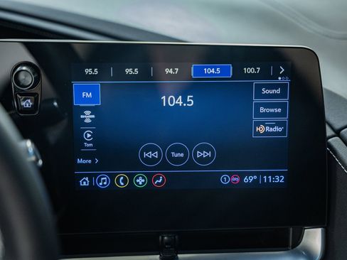 Used 2022 Chevrolet Corvette Stingray Coupe w/ 1LT image 28