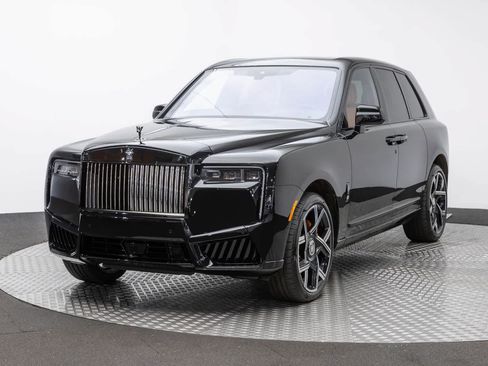New 2027 Rolls-Royce Cullinan Black Badge AWD/4WD image 1