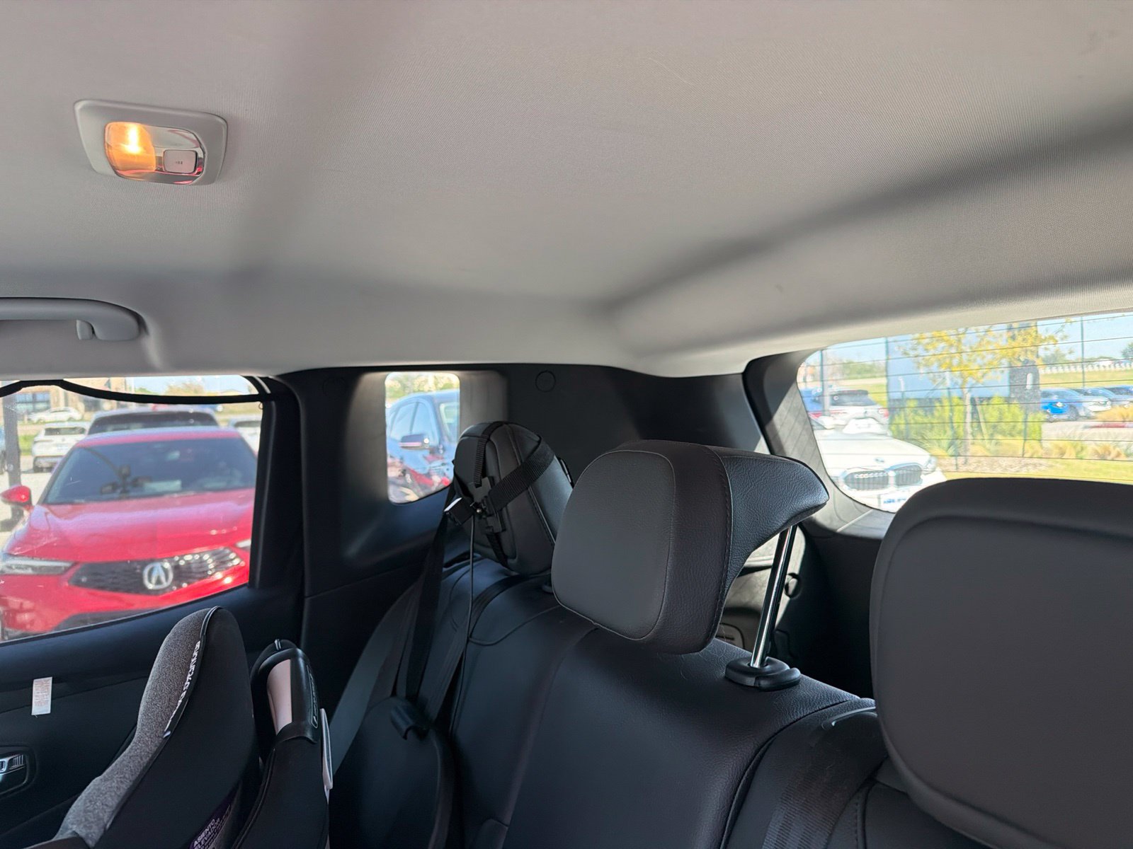 Used 2017 Jeep Renegade Limited FWD image 7
