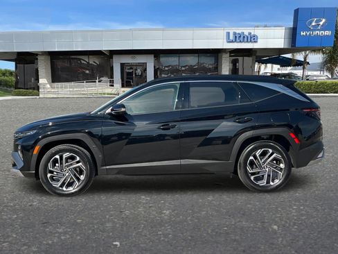 Certified 2025 Hyundai Tucson Limited image 6