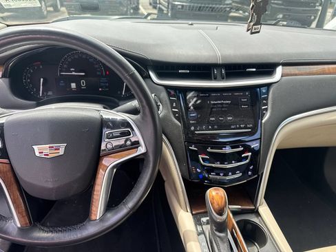 Used 2019 Cadillac XTS Luxury w/ Driver Awareness Package FWD image 11
