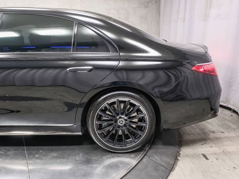 Certified 2023 Mercedes-Benz S 500 4MATIC image 8
