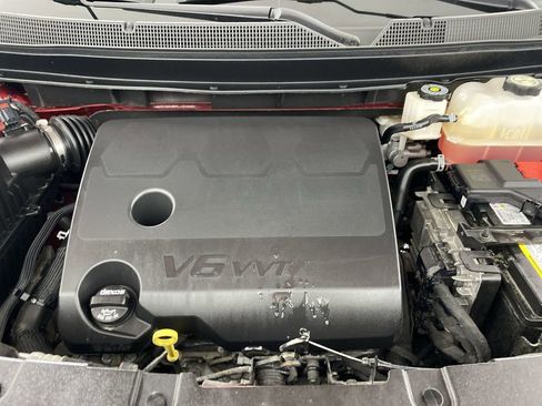 Certified 2023 Chevrolet Traverse LT image 33