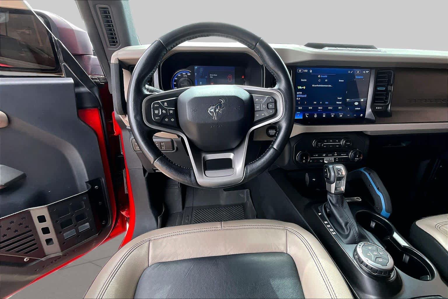 Used 2022 Ford Bronco Wildtrak AWD/4WD image 6