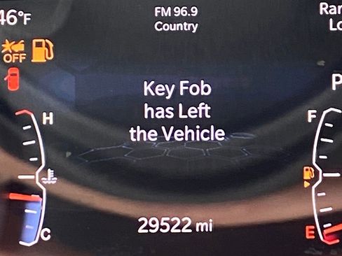 Used 2024 Jeep Compass Latitude image 19