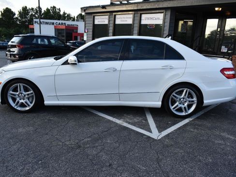 Used 2013 Mercedes-Benz E 550 4MATIC Sedan image 9