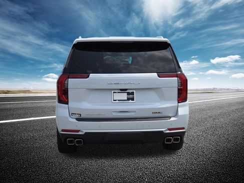 New 2026 GMC Yukon XL Denali w/ Denali Reserve Package AWD/4WD image 23