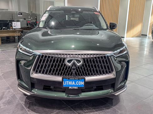 New 2026 INFINITI QX60 Luxe image 2
