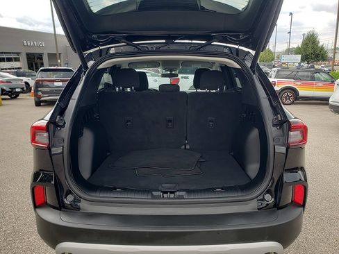 Certified 2023 Ford Escape Active AWD/4WD image 16