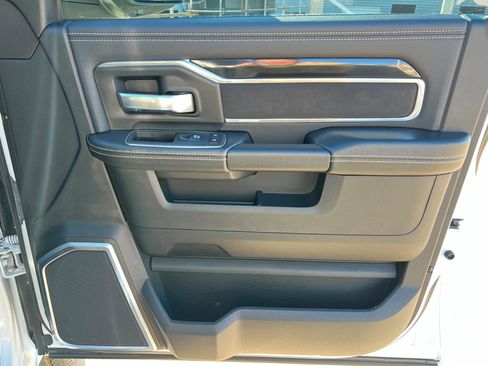 Certified 2022 RAM 2500 Laramie image 22
