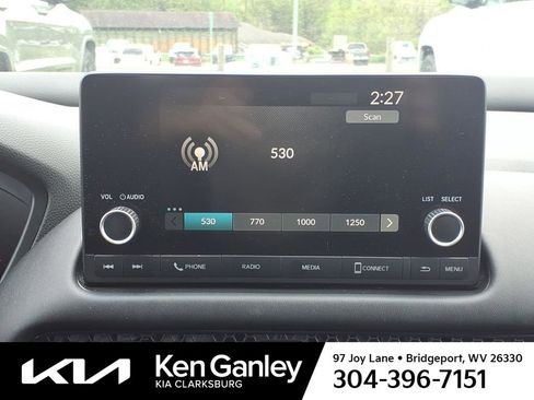 Used 2023 Honda HR-V LX image 15