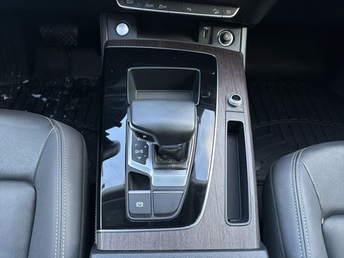 Used 2022 Audi Q5 2.0T Premium Plus image 21