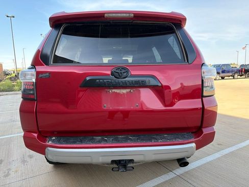 Used 2023 Toyota 4Runner TRD Off-Road Premium w/ Off Road Premium Plus Package AWD/4WD image 4