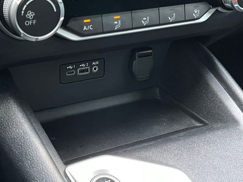 Used 2022 Nissan Altima 2.5 SV FWD image 19