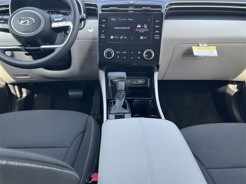 Certified 2023 Hyundai Tucson SEL image 4