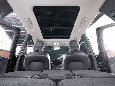 Certified 2023 Volvo XC90 B6 Plus w/ Protection Package Premier image 31