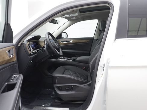 Used 2026 Volkswagen Atlas SE w/ Panoramic Sunroof Package AWD/4WD image 5