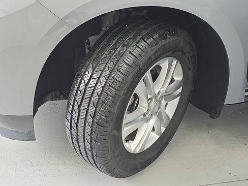 Used 2021 Buick Enclave Essence w/ Sound and Sites Package FWD image 33