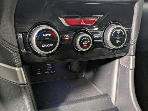 Used 2023 Subaru Forester Premium image 19