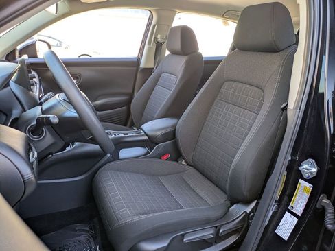 Used 2025 Honda HR-V LX image 23