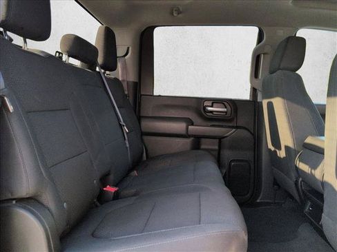 Used 2021 Chevrolet Silverado 2500 Custom w/ Custom Value Package AWD/4WD image 18