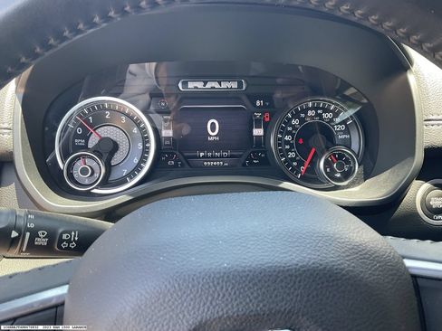 Used 2023 RAM 1500 Laramie RWD image 13