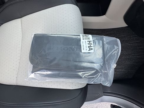 New 2026 Honda Odyssey Elite image 35