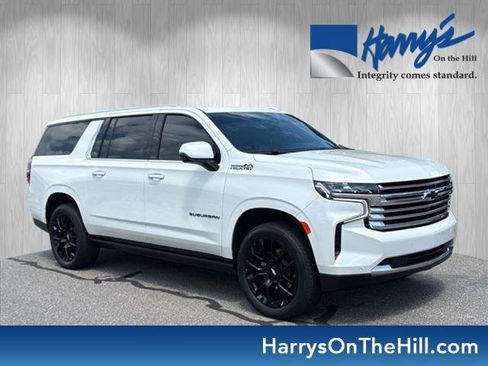 Used 2024 Chevrolet Suburban High Country AWD/4WD image 1