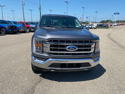 Used 2023 Ford F150 Lariat w/ Trailer Tow Package AWD/4WD image 9