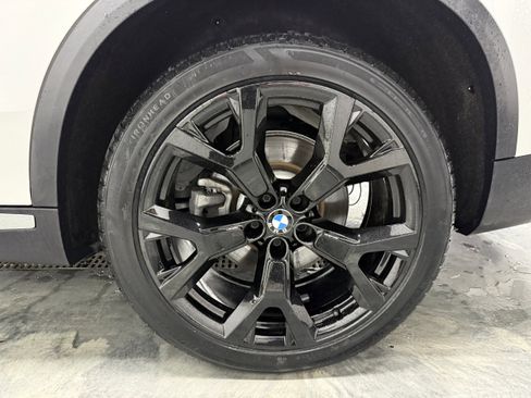 Used 2022 BMW X5 xDrive40i AWD/4WD image 31