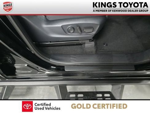 Certified 2024 Toyota Tacoma TRD Sport w/ TRD Sport Upgrade Package AWD/4WD image 11