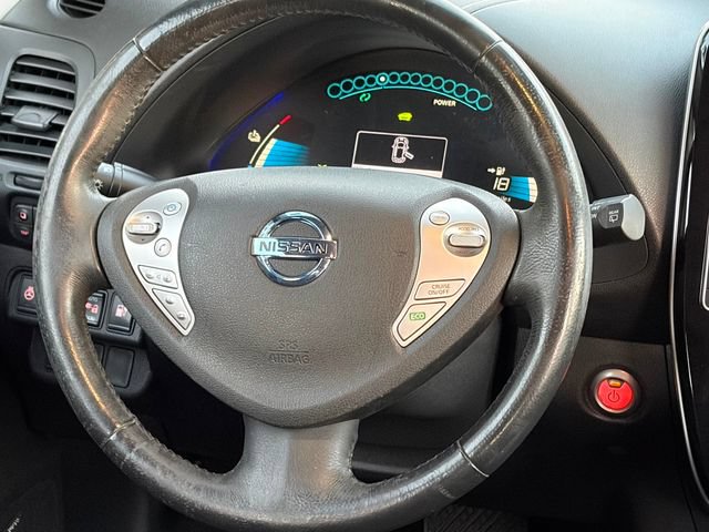Used 2015 Nissan Leaf SV w/ Premium Package FWD image 20