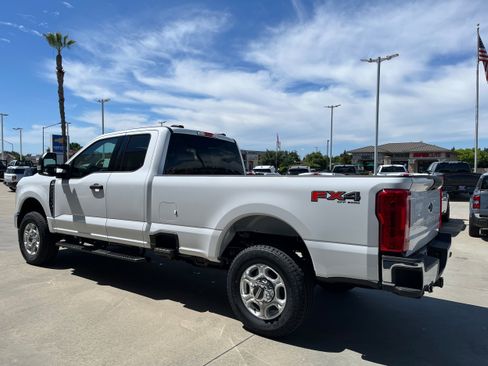 New 2026 Ford F250 XLT AWD/4WD image 2