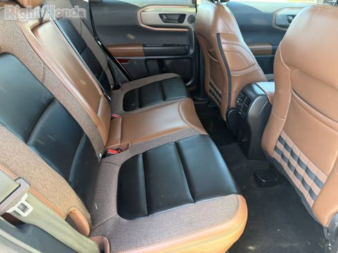 Used 2025 Ford Bronco Sport Outer Banks w/ Outer Banks Tech Package+ AWD/4WD image 16
